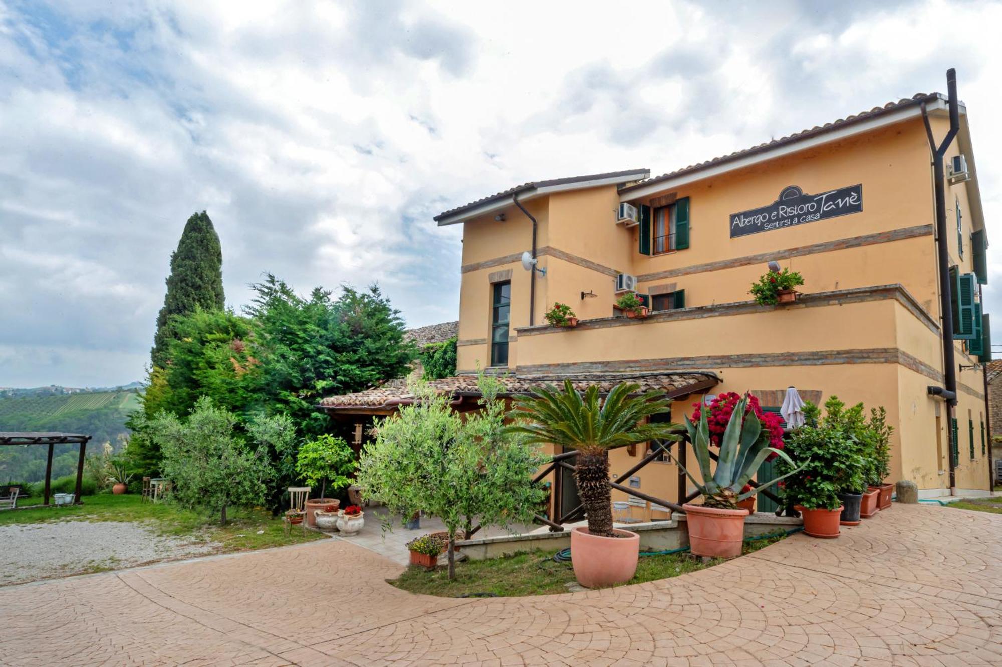 Locanda Tane San Giovanni  외부 사진